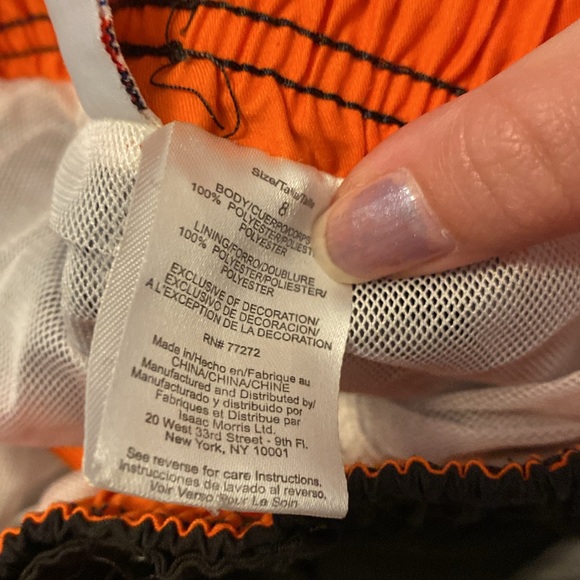 Boys swim shorts size 8 - Picture 4 of 4